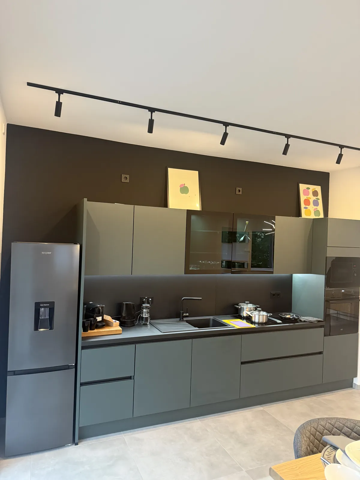 Designerküche der möblierten Wohnung auf Zeit Hagen, vollständig ausgestattet
